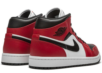 Jordan 1 Mid 'Chicago Toe'